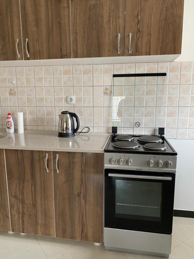 Capital Apartment Prishtina Приштина Экстерьер фото